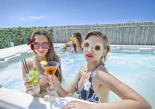 Vista 8 de FINGOOO Divertidas gafas de sol, 6 pares de lentes de sol de fiesta, hawaianas, tropicales, playa, Luau, gafas de fiesta para adultos y niños