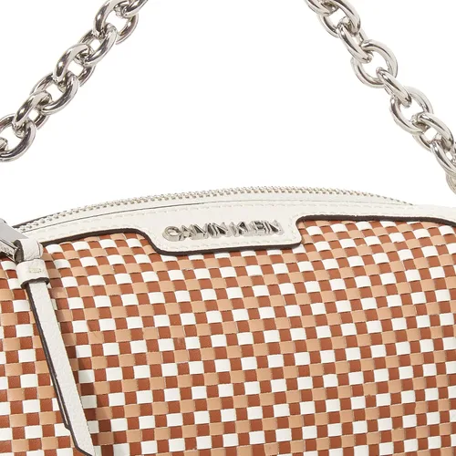 Vista 5 de Calvin Klein Hailey Micro Pebble - Crossbody pequeño