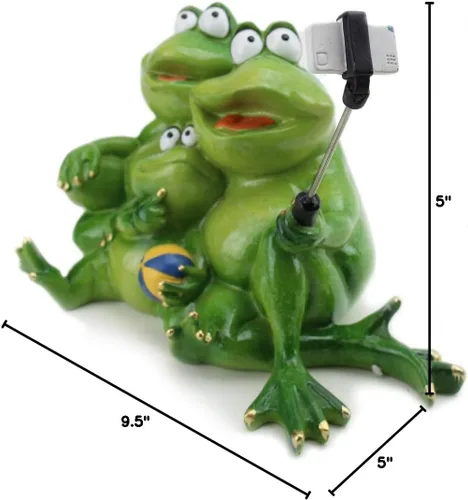 Vista 7 de We pay your sales tax Figuras divertidas de familia de ranas ~ Familia de ranas para papá, mamá y niño tomando selfies estatua de mesa