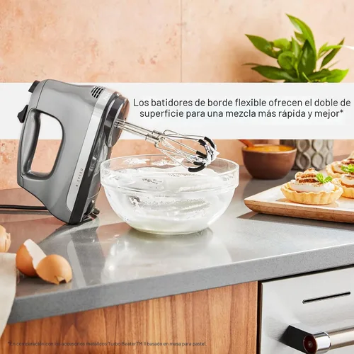 Vista 3 de Accesorio de batidor KitchenAid Flex Edge para batidora manual selecta, KHMFEB2