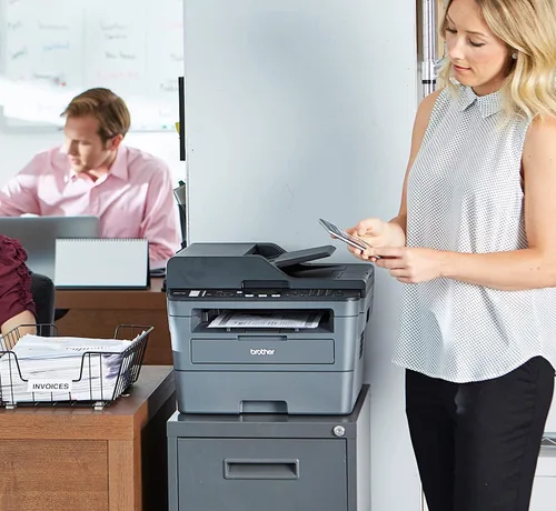 Vista 6 de Brother MFC L26 Series Impresora láser compacta monocromática todo en uno, impresión dúplex automática, 250 hojas, inalámbrica, impresión móvil