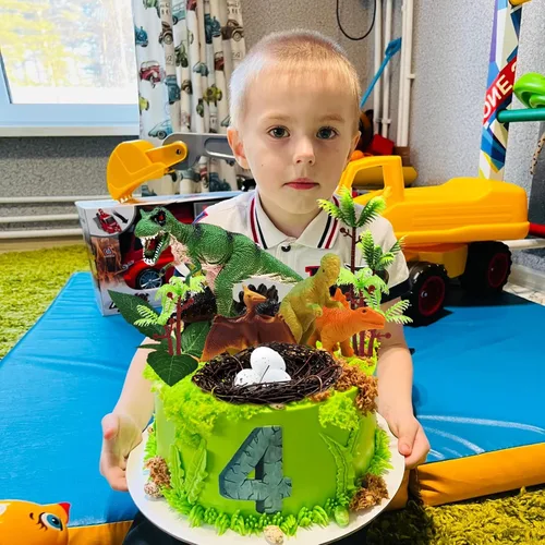 Vista 6 de 26 PCS Adornos para Tartas de Dinosaurio con Huevos de Dinosaurio, Hojas, Árboles, Decoraciones de Pastel para Cumpleaños, Temática de Dinosaurios