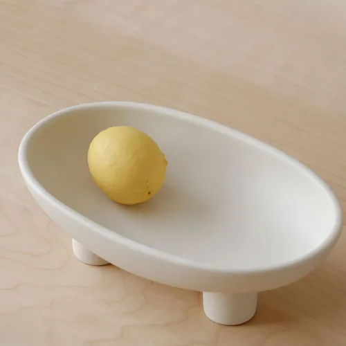 Vista 2 de WENSHUO Frutero de cerámica de tres patas para encimera de cocina, cuenco decorativo para decoración de mesa, cuencos grandes ovalados de 10 Crema