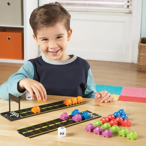 Vista 2 de Learning Resources - Juego de actividades de matemáticas motoras mini-manipuladores matemáticos para preescolares, juegos de mesa preescolares