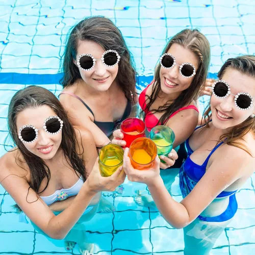 Vista 8 de JUSTOTRY Gafas de sol de novia para despedida de soltera - Gafas de sol para despedida de soltera, regalos de despedida de soltera, accesorios