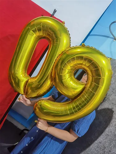 Vista 6 de Globos de aluminio de 32 pulgadas color rosa con el número 0, suministros de decoración de fiesta de cumpleaños (globo rosa número 0)