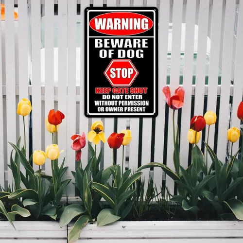 Vista 4 de Letreros de metal con texto en inglés "Beware Of Dog" para valla (paquete de 2) letreros de metal para decoración de perros, advertencia de jardín