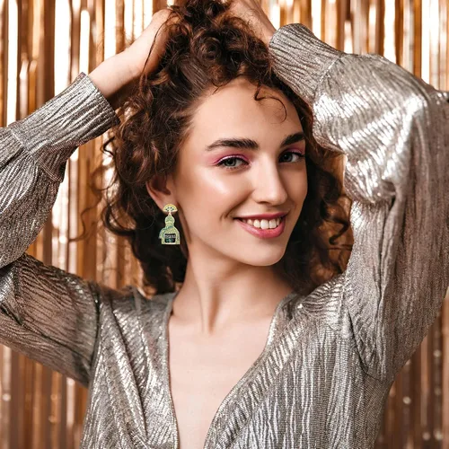 Vista 9 de Regalos de tequila para mujer, aretes de Margarita, aretes de tequila, aretes de vacaciones para mujer, aretes de champán para mujer, regalos