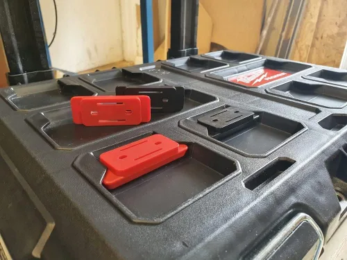 Vista 2 de Soporte Stealth Mounts BM-MW18 para batería