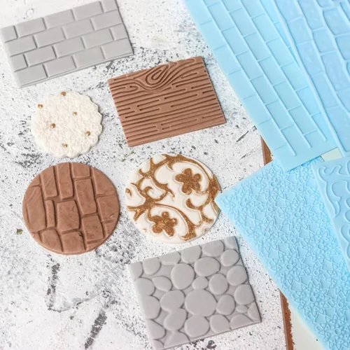 Vista 5 de Juego de 12+6 moldes de glaseado en relieve de plástico gratis Kits de madera ladrillo adoquín acolchado cuadrícula diamante diseños chocolate