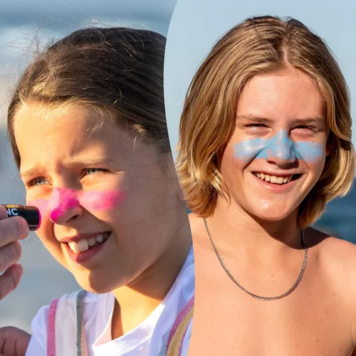 Vista 3 de Sun Zapper Paquete de 3 protectores solares de zinc SPF 50+ rosa, blanco y azul, protector solar mineral para cara, protector solar resistente al