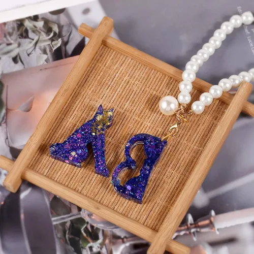 Vista 8 de iSuperb Moldes de resina del alfabeto, moldes de silicona para gatos, moldes de epoxi para manualidades, para joyería, collares, aretes, juego