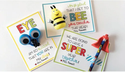 Vista 4 de Busy Bee Finger Puppets - Juguetes novedosos y marionetas de dedo, 12
