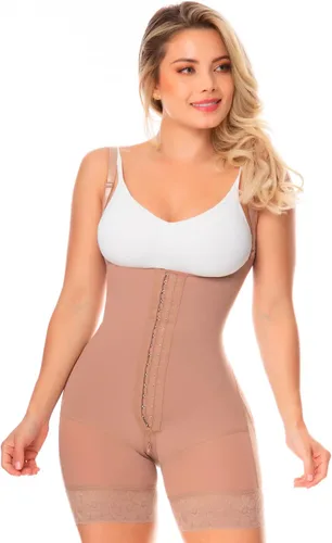 Vista 2 de SHAPE CONCEPT 057 059 Fajas Colombianas Reductoras y Moldeadoras Ropa de compresión poscirugía abdominal
