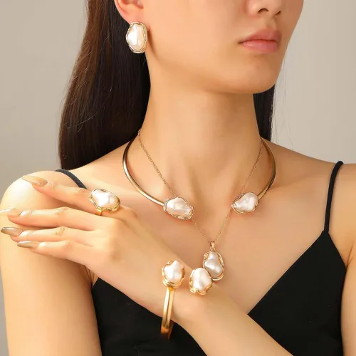 Vista 6 de HETICA Collar con colgante de perlas barrocas de 5 piezas, collar, anillos, aretes, pulsera, irregular, conjunto de joyas de perlas de regalo