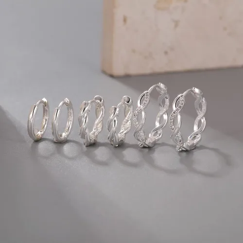 Vista 6 de Senteria Small Gold Hoop Earrings for Women 3 Pairs 925 Sterling Silver 14K Gold Plated Small Huggie Hoop Earrings Set for Girls (13mm 15mm 20mm)