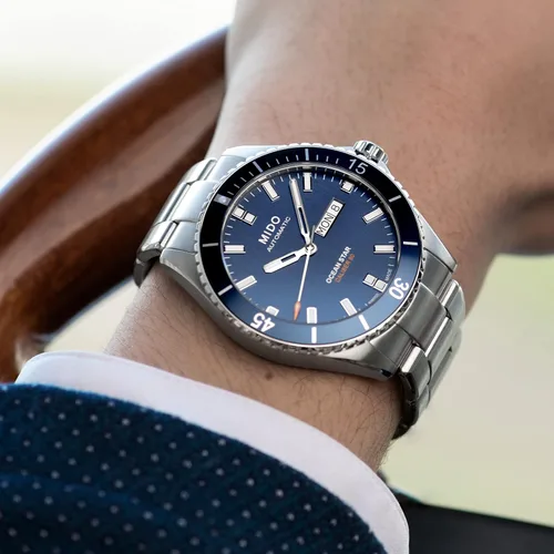 Vista 4 de Mido M026.430.11.041.00 Ocean Star Reloj automático analógico de acero inoxidable azul y plateado para hombre, Azul Patchwork, Reloj de buceo