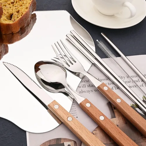 Vista 7 de JASHII Juego de cubiertos reutilizables de viaje, juego de cubiertos de acero inoxidable 304 con mango de madera, palillos y pajitas con diseño