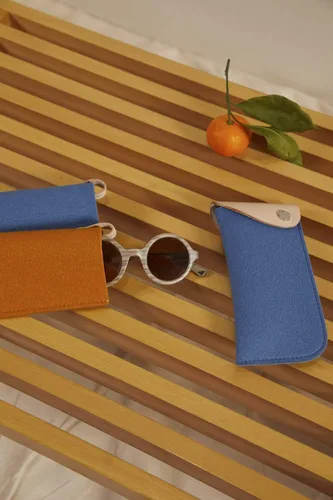 Vista 14 de Graf Lantz Funda protectora para lentes, 100% de lujo de lana merina, fieltro de lana merina, sin arañazos, lentes, carbón
