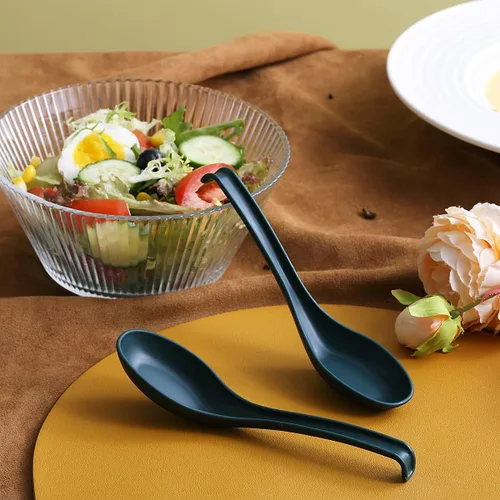Vista 4 de Evanda Cuchara de sopa, cuchara ecológica hecha de polipropileno de grado alimenticio, libre de BPA, fácil de limpiar, apta para lavavajillas, juego