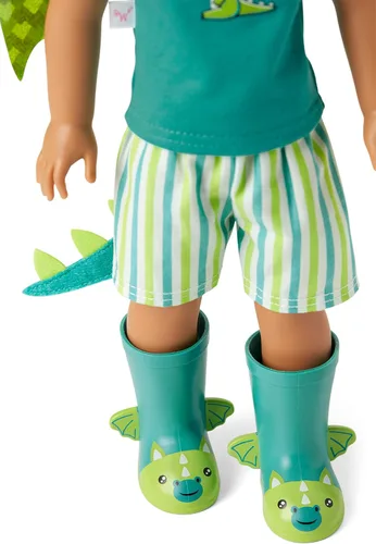 Vista 4 de American Girl WellieWishers - Muñeca Bryant de 14.5 pulgadas con camiseta, pantalones cortos, alas de dragón y cola y botas, para mayores de 4 años