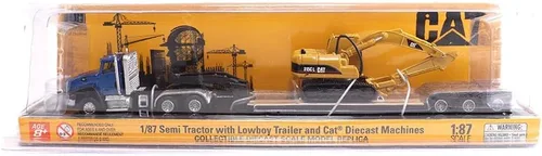 Vista 7 de Diecast Masters 1/87 Caterpillar CT660 Cabina Diurna con Remolque Lowboy y Excavadora Hidráulica 315C L 84415