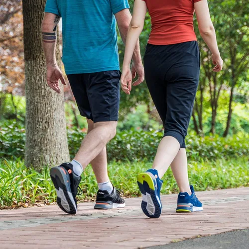 Vista 6 de FitVille - Zapatos de caminar extra anchos para hombre, zapatos deportivos anchos para pies planos, ajuste de arco, alivio del dolor en el talón