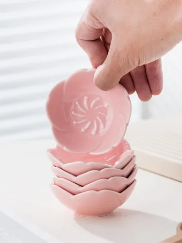 Vista 6 de Jusalpha Juego de 5 piezas de plato de salsa de cerámica con diseño de flores de cerezo rosa, plato de condimentos, tazón para sushi con salsa