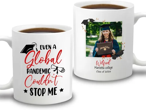 Vista 14 de Taza de café blanca personalizada para graduación, con texto en inglés "Behind You All Your Memories Before You All Your Dreams", taza de café de 11