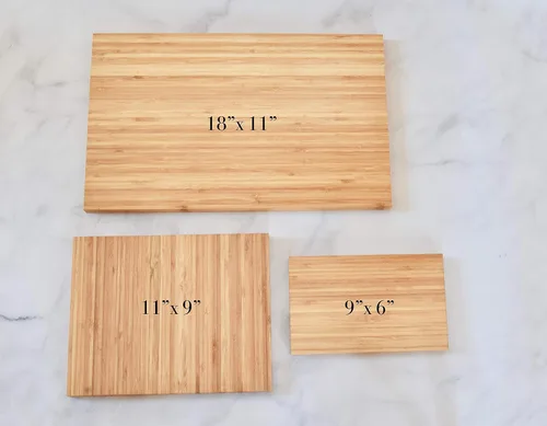 Vista 5 de Dinner Is Coming - GOT - Custom Engraved Cutting Board - Personalized - Wedding - Engagement - Gift - Anniversary