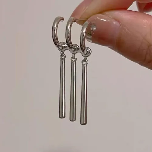 Vista 6 de Aretes de anime Zoro de una pieza para mujeres y hombres, cosplay de Zoro, solo una oreja, aretes de figura para amantes del anime