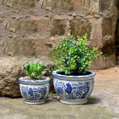 Vista 6 de HakkaGirl Chinese - Pequeña maceta de porcelana azul y blanca.