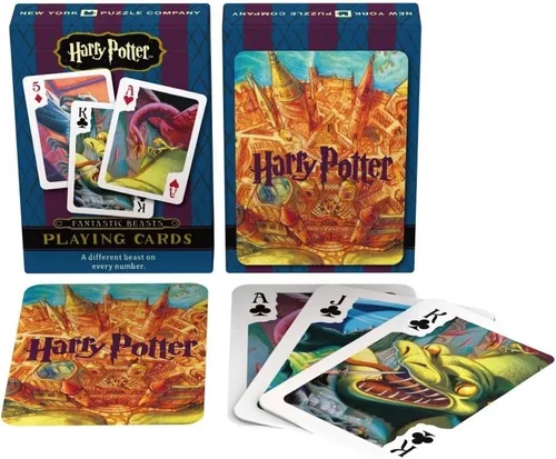Vista 2 de New York Puzzle Company Tarjetas de bestias de Harry Potter