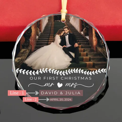 Vista 3 de Adorno personalizado para fotos de matrimonio de Mr & Mrs 2024 – Primera Navidad como casado, regalo de recién casados para parejas