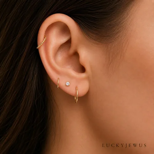 Vista 21 de Aretes de aro y broquel pequeños de oro o plata de ley para mujer, aretes para cartílago, nariz, hélix, trago Dorado