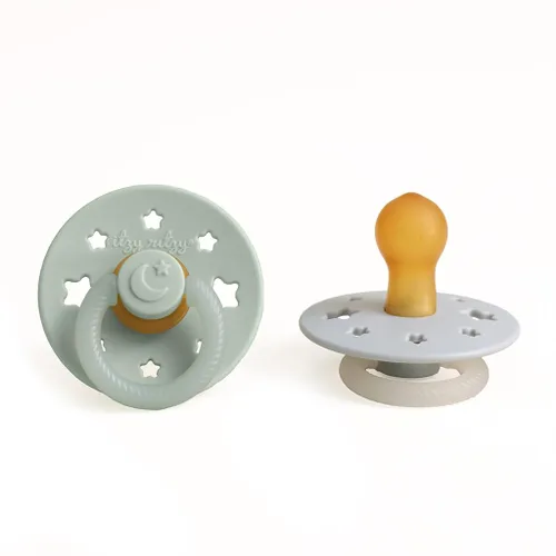 Vista 12 de Itzy Ritzy Chupetes de goma natural para 0 a 6 meses, juego de 2
