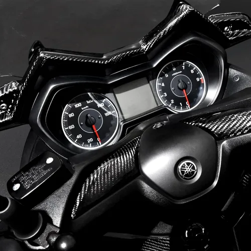 Vista 6 de MOS - Cubierta de tablero de fibra de carbono en forma de M compatible con Yamaha Xmax 250 300 2017-2022