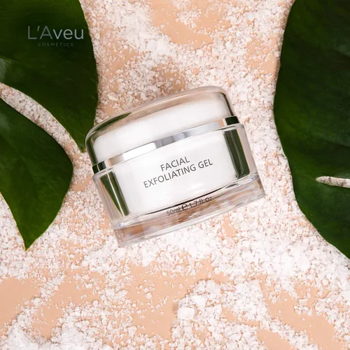 Vista 3 de Gel facial exfoliante L'Aveu, 1.7 fl. oz.