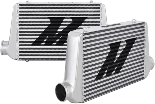 Vista 7 de Mishimoto Intercooler Universal G-Line, Negro 24.5 in. x 11.75 in. x 3 in.