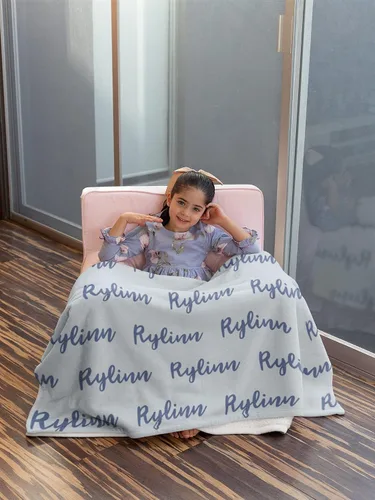 Vista 4 de Manta de bebé personalizada, manta con nombre de bebé, manta personalizada para bebés, niños, jóvenes, adolescentes y adultos, forro polar de felpa