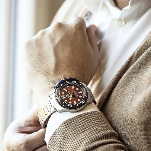 Vista 4 de Orient M-Force Reloj automático para hombre con esfera roja RA-AC0L02R00B, Rojo -, Buzo