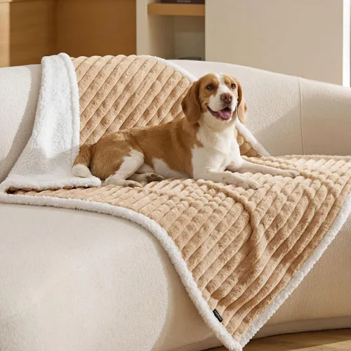 Vista 15 de Bedsure ComfyFleece® - Mantas impermeables para perros pequeños Crema