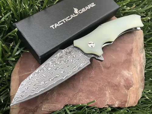 Vista 8 de TACTICAL GEARZ Cuchillo de bolsillo de acero de Damasco, cuchillo plegable EDC con mango G10, cuchillo de transporte diario de hoja de damasco de 67