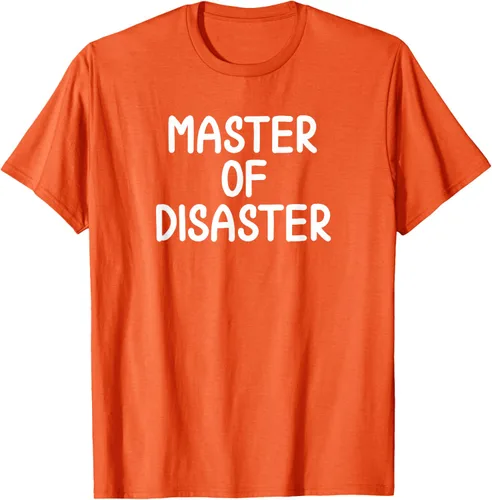 Vista 26 de Camiseta divertida con texto en inglés "Master Of Disaster