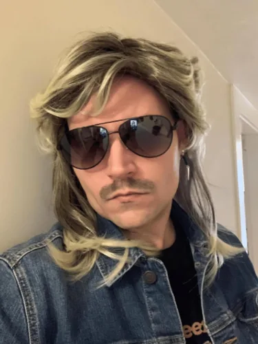 Vista 2 de ALLAURA Pelucas rubias de estilo mullet para hombre, para disfraces de los años 70 u 80, accesorio de fiesta elegante, para cosplay, peluca de Joe