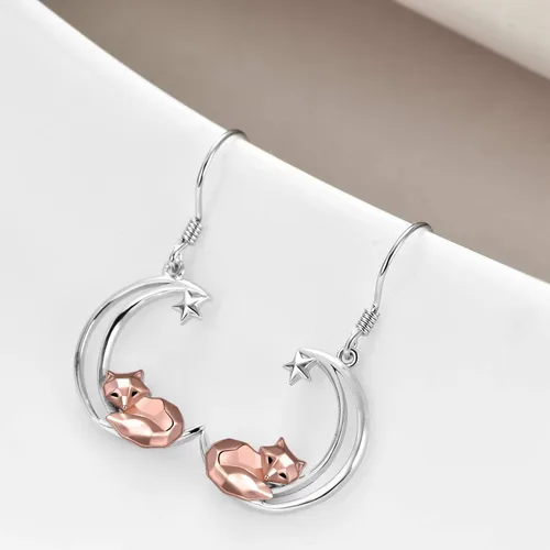 Vista 3 de Aretes de plata de ley con diseño de zorrorana para mujer diseño de zorrorana y luna