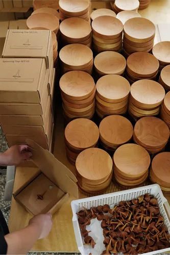 Vista 8 de Top giratorio de precisión con base, giratorio superior de rendimiento premium para escritorio, tapas giratorias de madera para oficina, parte