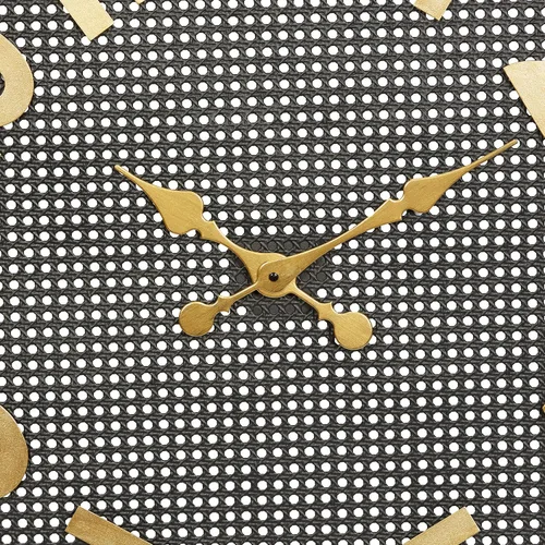 Vista 5 de CosmoLiving by Cosmopolitan Reloj de pared de metal con números dorados, 32" x 1" x 32", negro