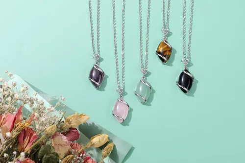 Vista 3 de Jovivi Collar de Piedra de Cuarzo Rosa y Amatista para Mujeres y Hombres, Joyería de Colgante de Cristal Reiki Curativo de Gema Natural