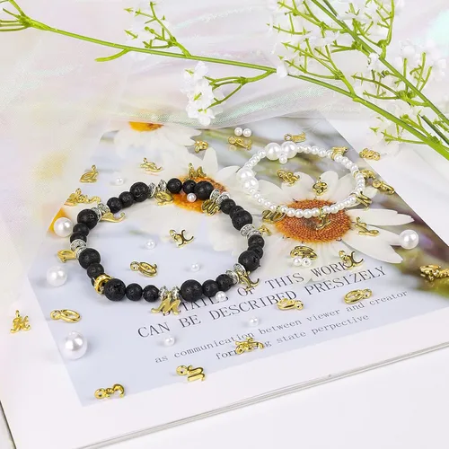 Vista 4 de SAVITA 130 unids/5 juegos de letras ABC minúsculas del alfabeto A-Z aleación de zinc pulseras colgantes para fabricación de joyas DIY (dorado), Zinc